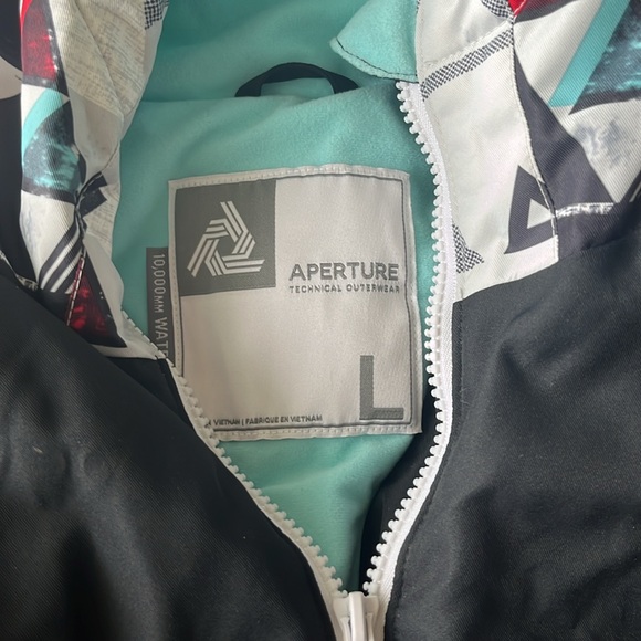 ski/snow board jacket NWT ladies size large - Picture 2 of 5